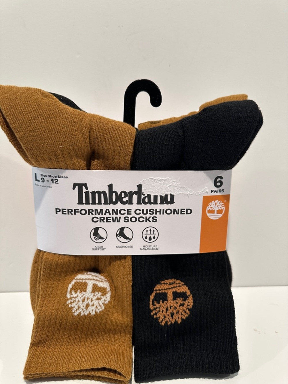 NWT Timberland (6) Pairs Performance Cushioned Crew Socks with arch support.